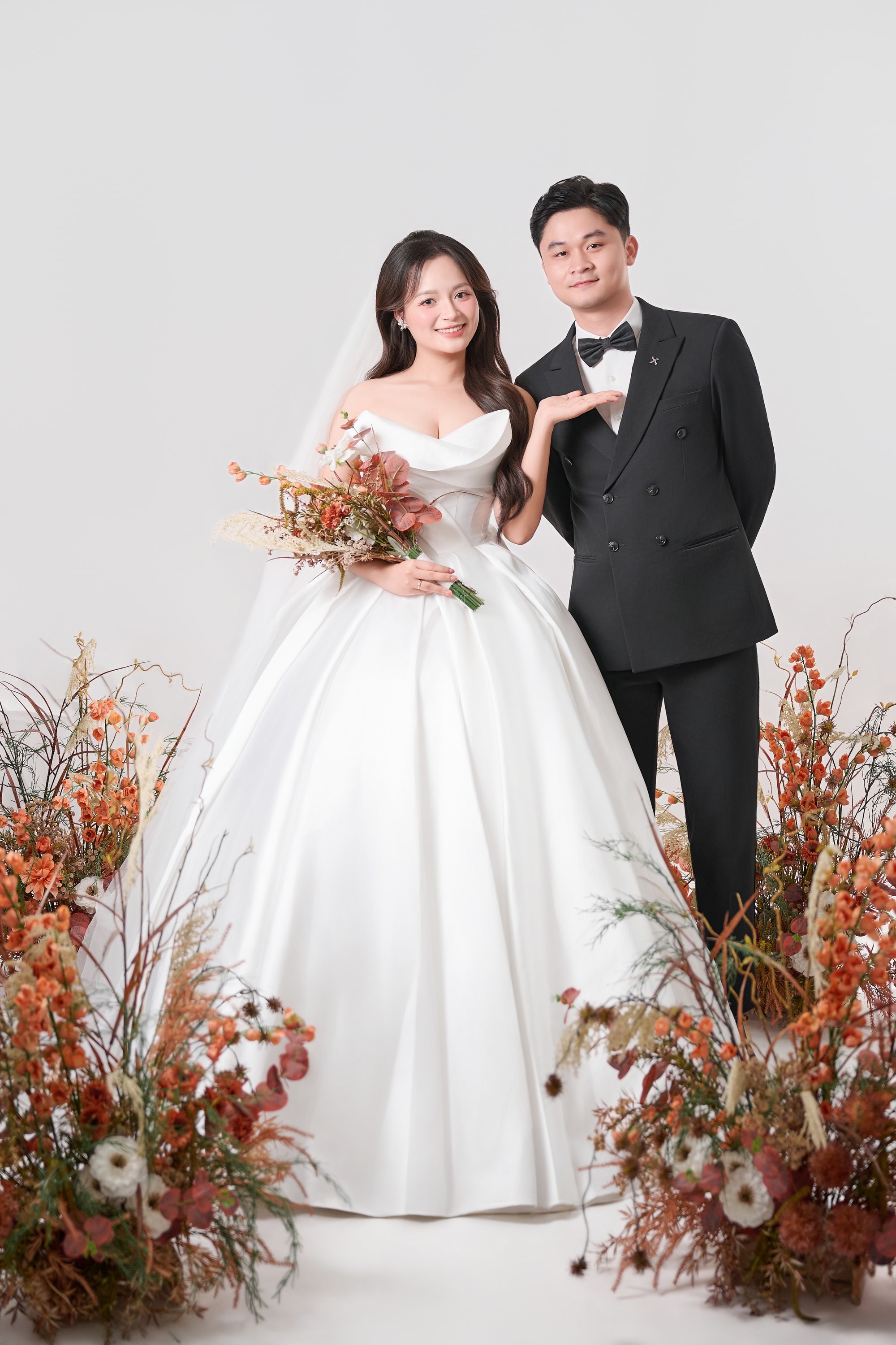 Diệu Thuý và Văn Thắng, bộ ảnh hoa khô, ảnh 3